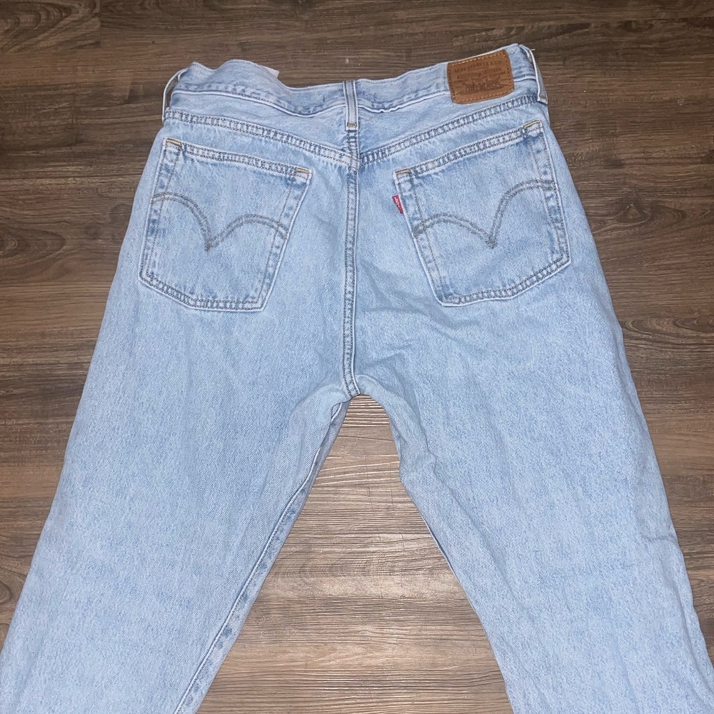 Levi’s high rise wedgie straight for Jean